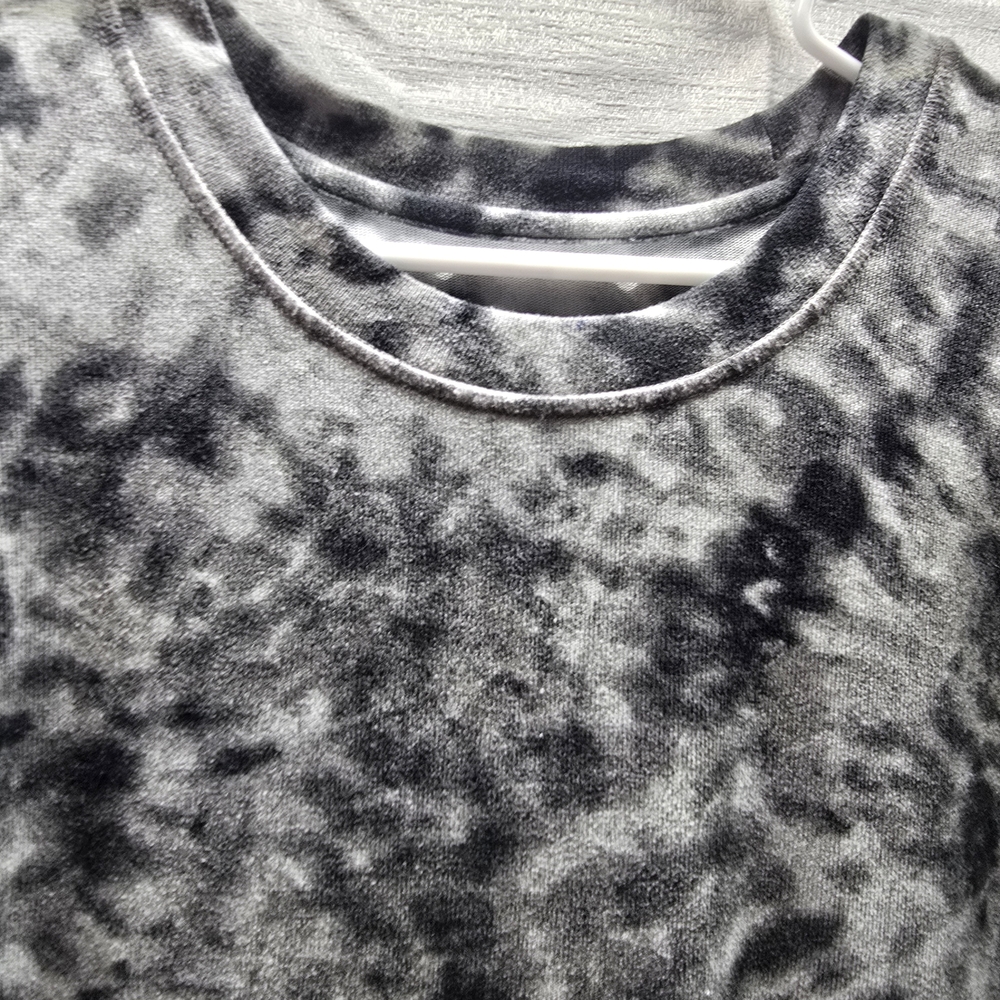 Gray Tie-Dye Women's Top